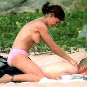 nude pics alyssa milano - sexy pictures of anne hathaway cojiendo con japonesas