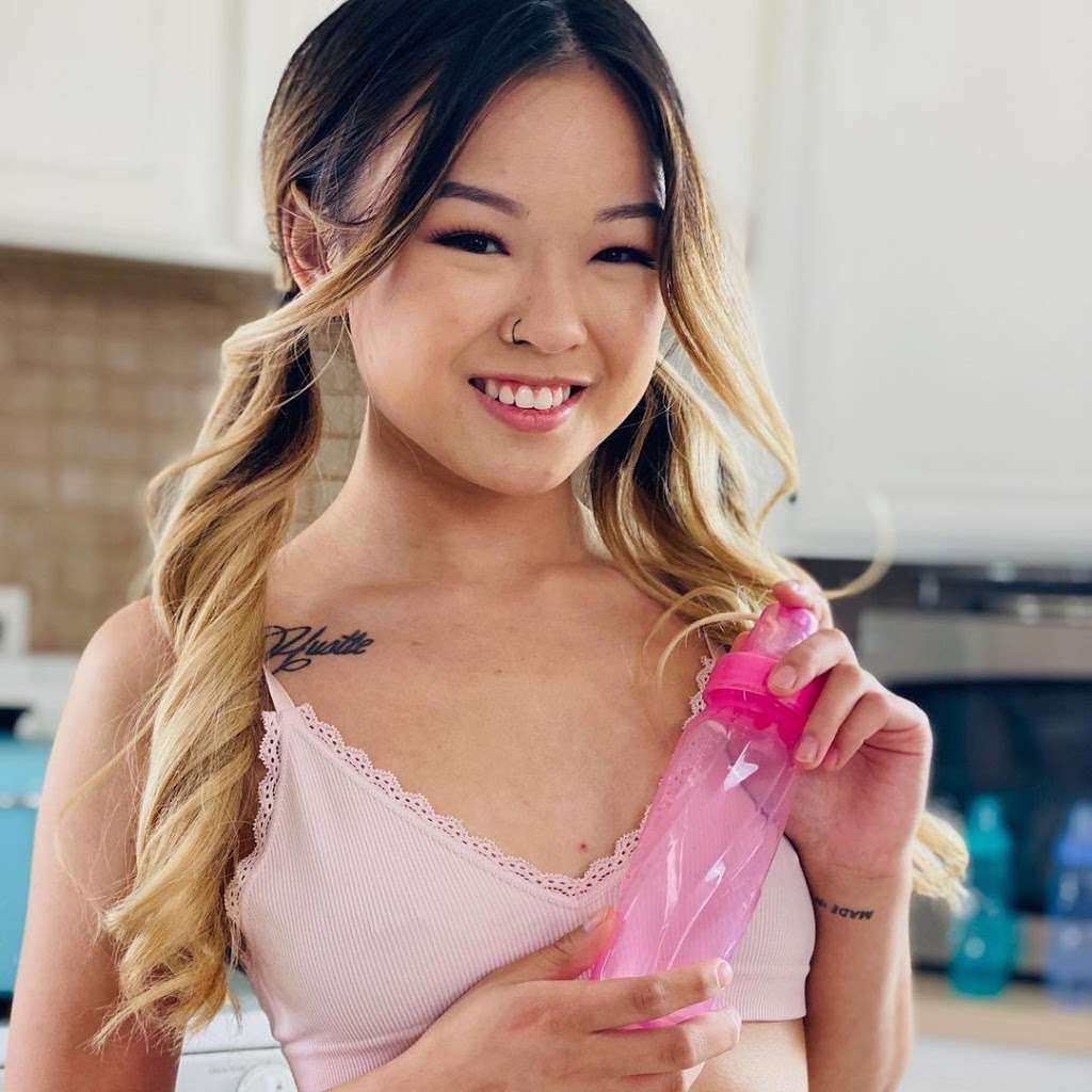 vanessa sky lulu chu - perry mattfeld naked 69 threesome