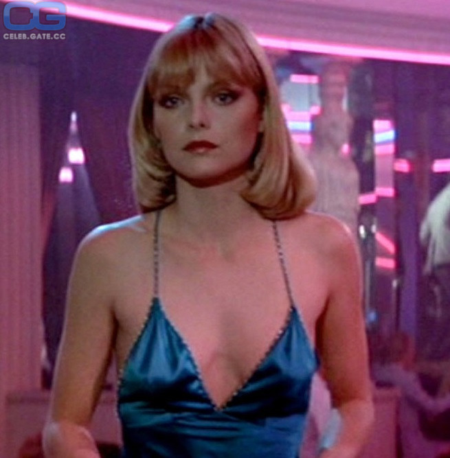 Michelle Pfeiffer Topless xxx film chelsea colella recommends Michelle Pfeiffer Topless
