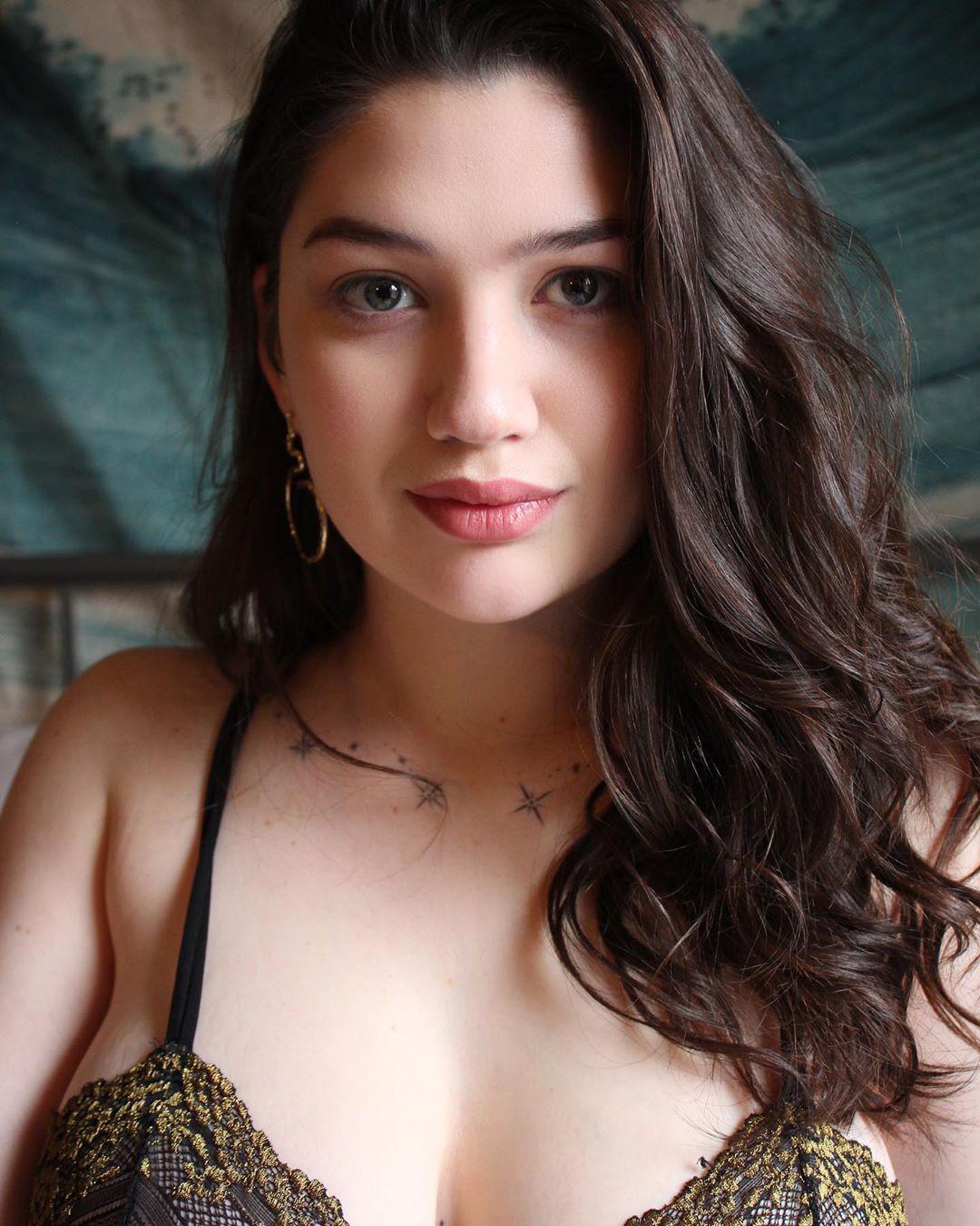 dino velvet like alyx star hd photo bernadette palmer recommends alyx star hd pic