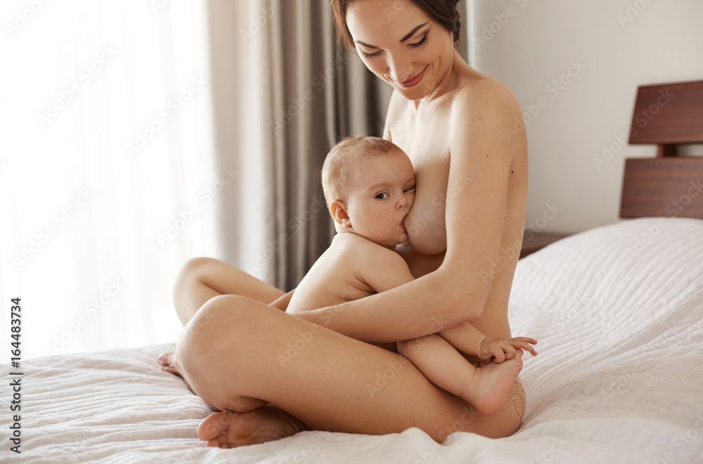 derek dionne like mother in nude photo cabdi raxmaan cali recommends mother in nude pic
