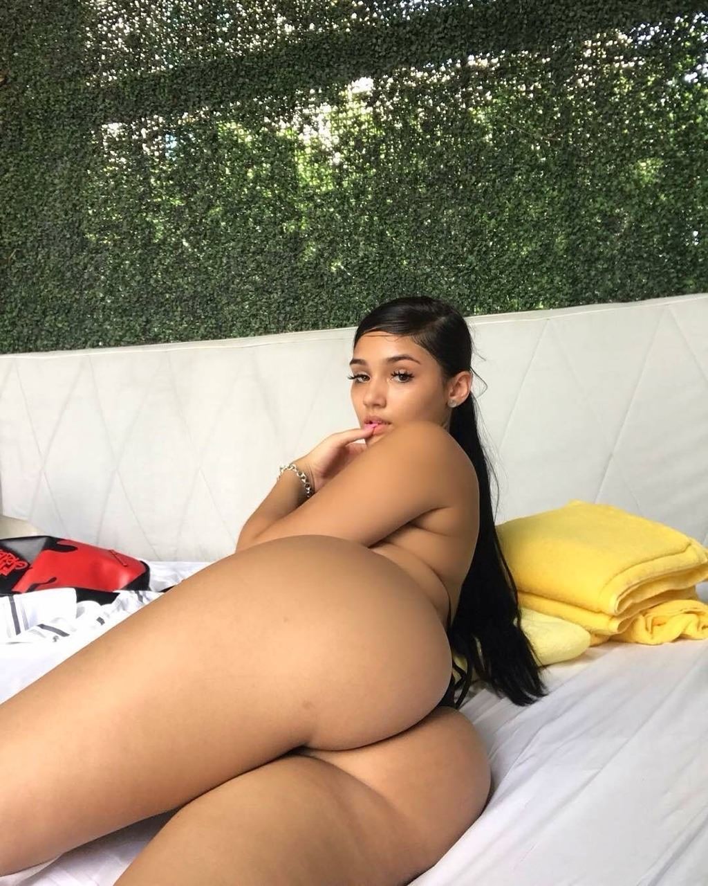 Hot Nude Ass fisting nexxxt amy wilfong recommends Hot Nude Ass
