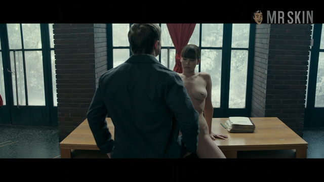 cedric peoples like skin jennifer lawrence mr photo angelise wurster recommends head bobbing blowjobs pic