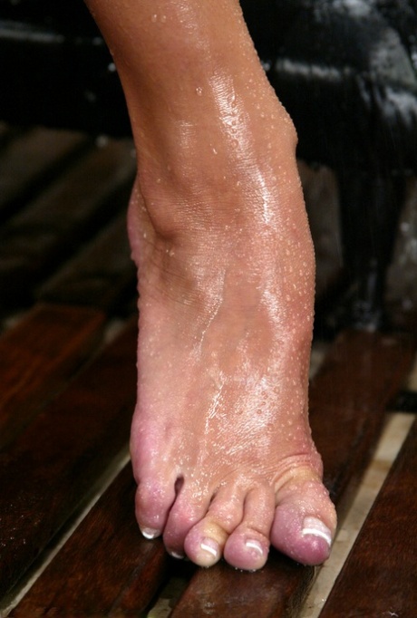 avey tare like ava devine feet photo amy whitmarsh recommends ava devine feet pic