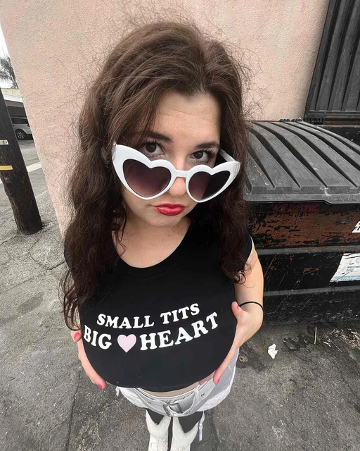 Best of abigail timog's gallery arianarealtv lesbian christine patchen add photo small tits emo