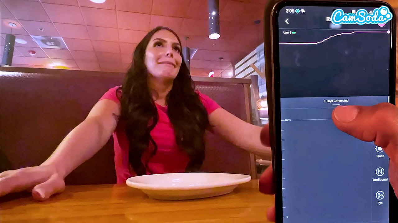 cumming on women in public muscular woman cumming on women in public