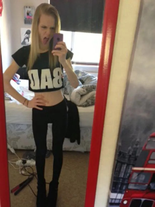 very skinny women naked - sarah wynter nude amanda tapping toples