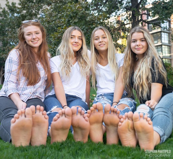 feet fetish xxx - amateur nude men pics catchinggolddiggers free videos