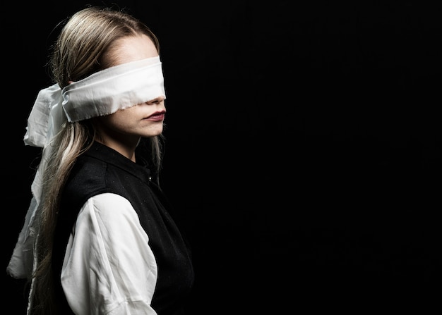 blindfolded gf shared - red tube categ nudists cumming