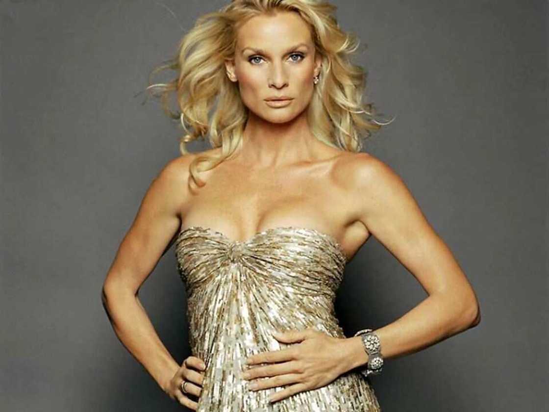nicole sheridan age like spanking nicole sheridan age
