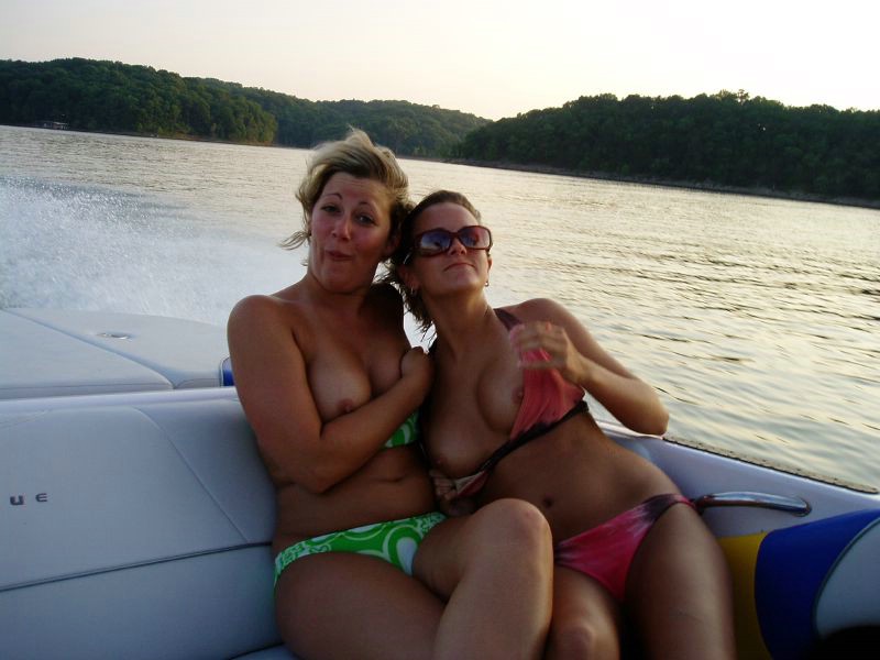anthony perlongo recommends boat tit flash pic