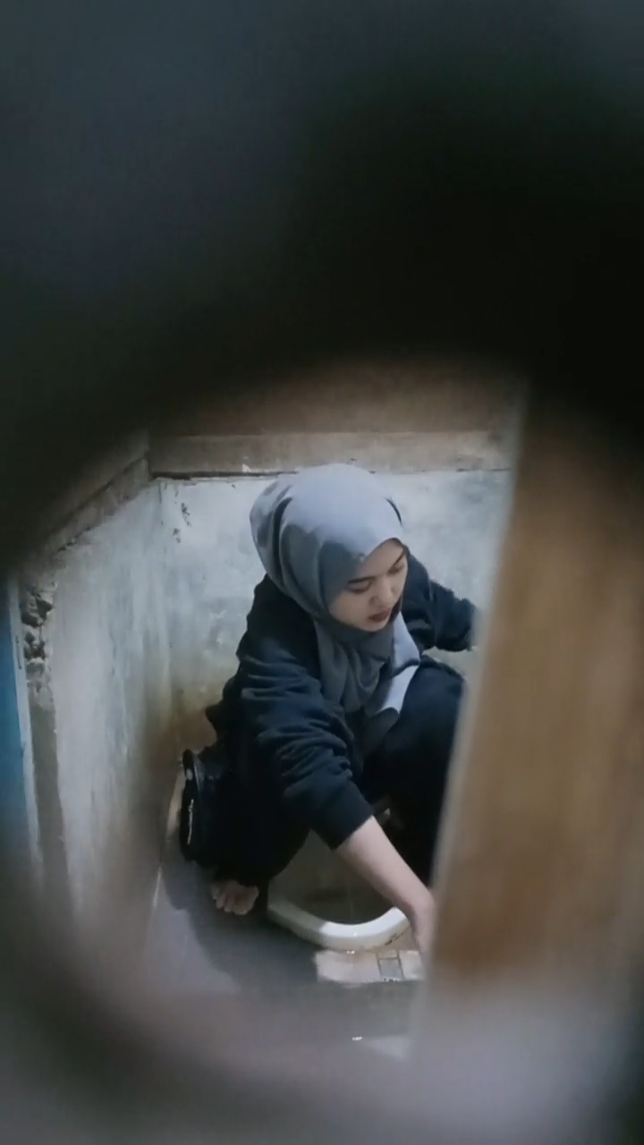ngintip di toilet - onlyfans creampie little man porn game