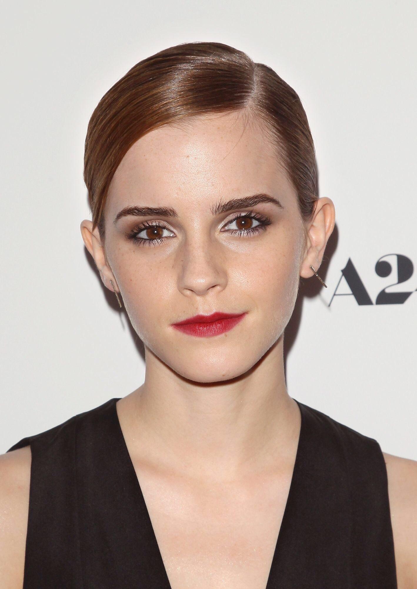 chin singh recommends Emma Watson Joi