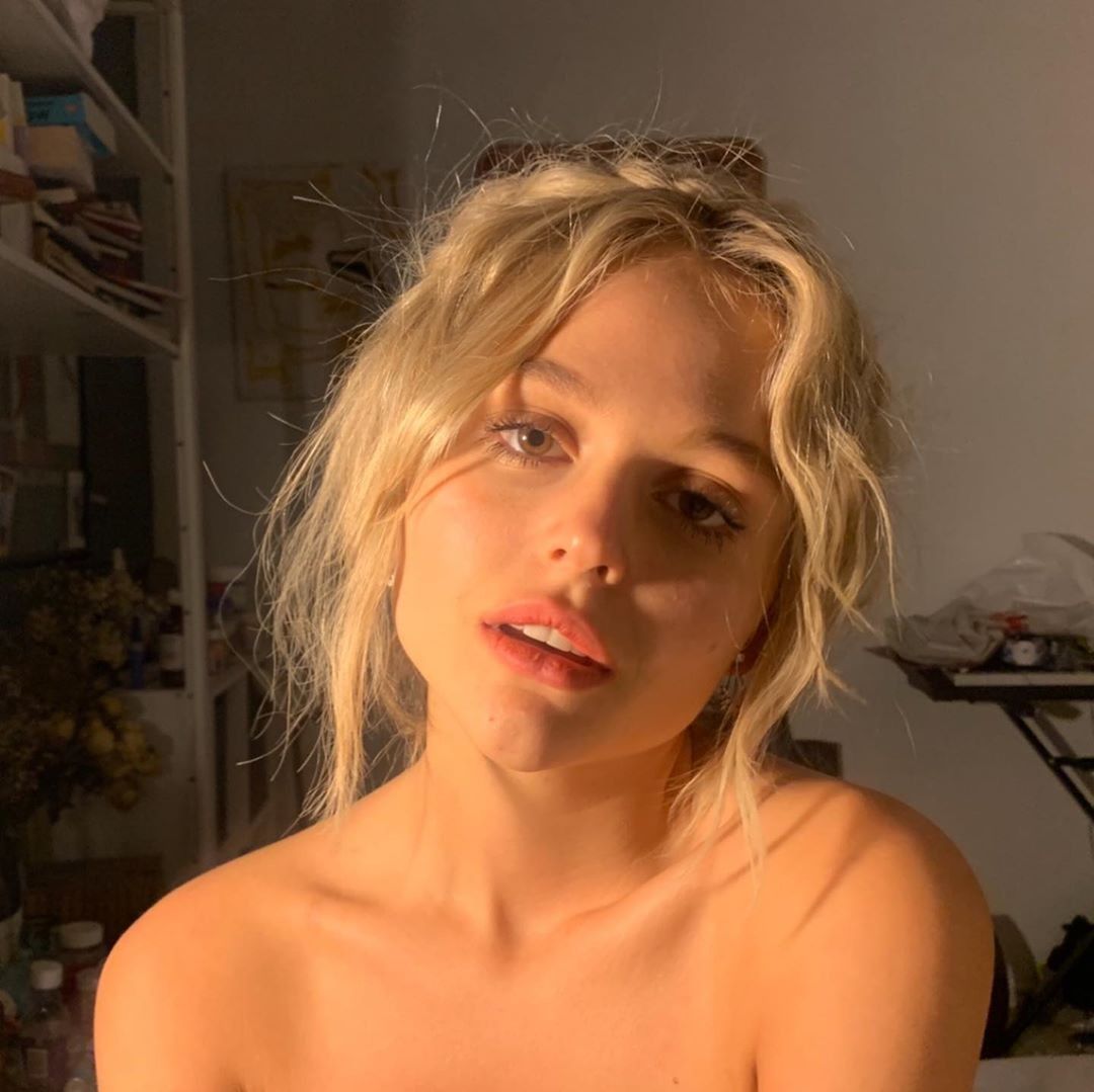 emily alyn lind naked - realitykings happy tugs sexy latina strip