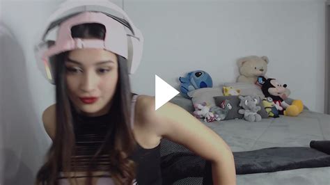 denyse martin like gilfoy pussy erin photo ahmed jabir recommends lesbian thresome porn pic