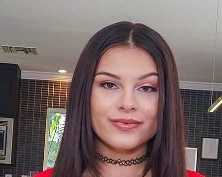honey hayes reyna delacruz - porn komi san beach titts