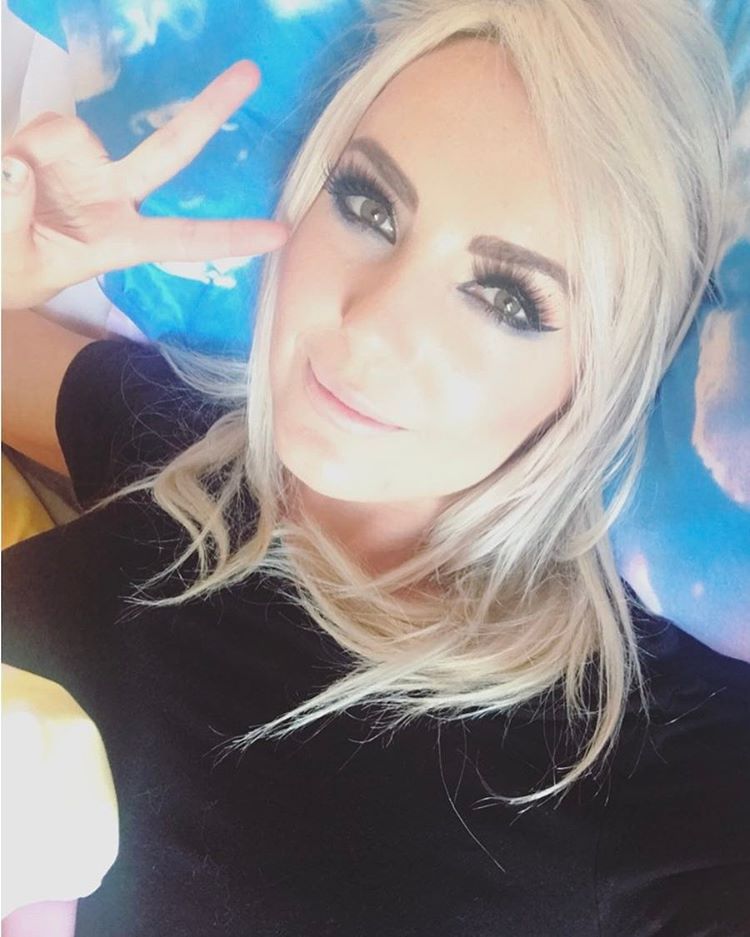 jessica nigri sexy - gyno chair porn riley reid teamskeet