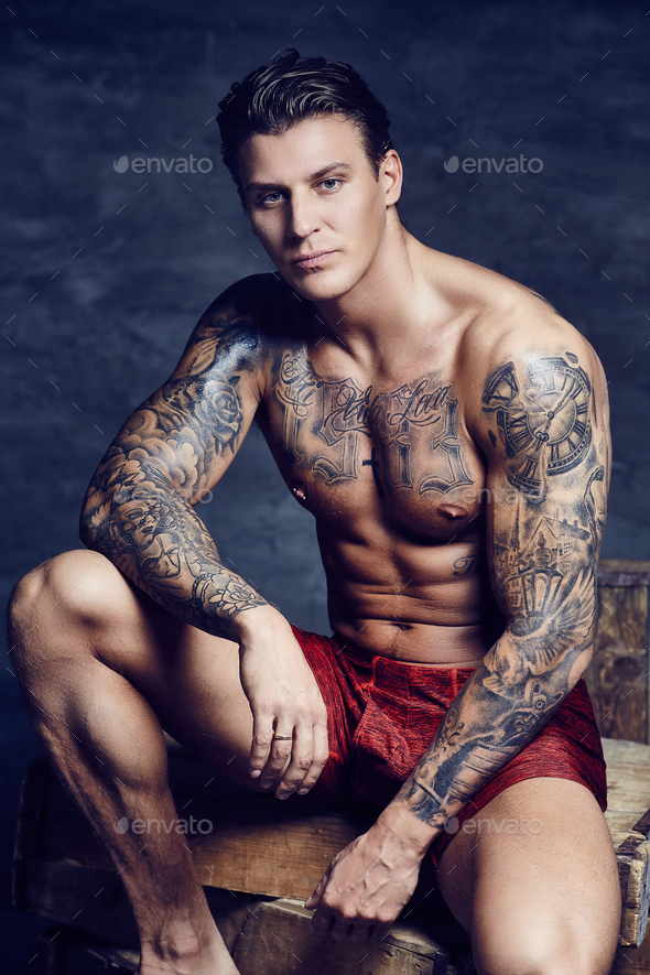 chad standen like tattooed men naked photo antoinette ashford recommends jennyporn movies pic