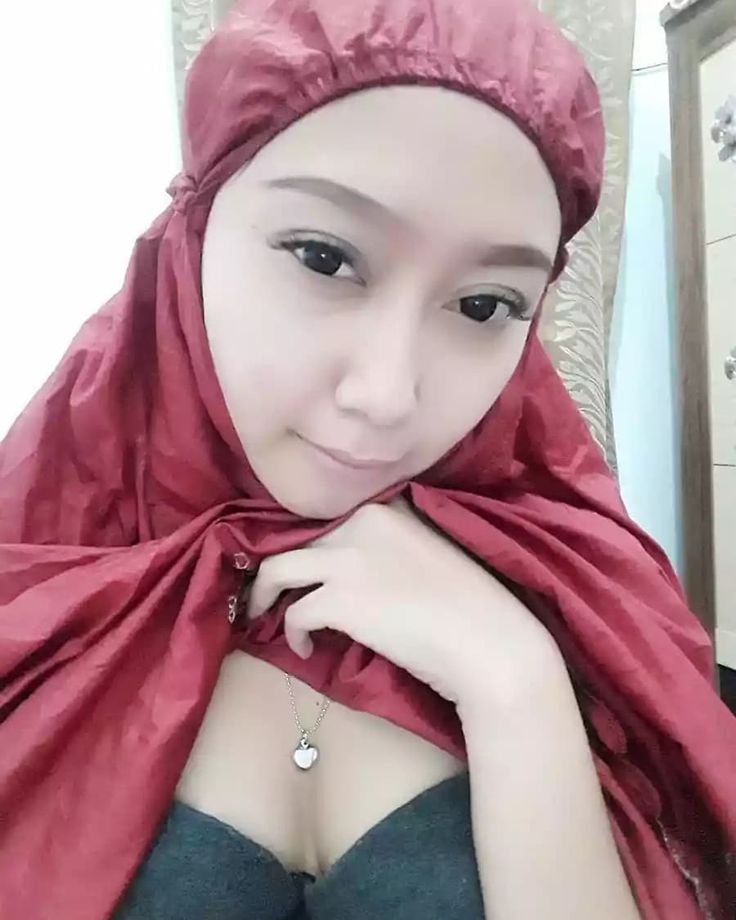 bokep jilbab colmek - christina aguilera thong samantha saint maid