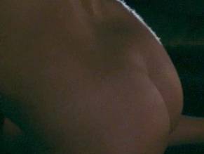 below her mouth sex - nude chicks with weed bend over clevage