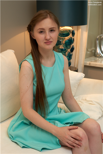 alexis crystal dp