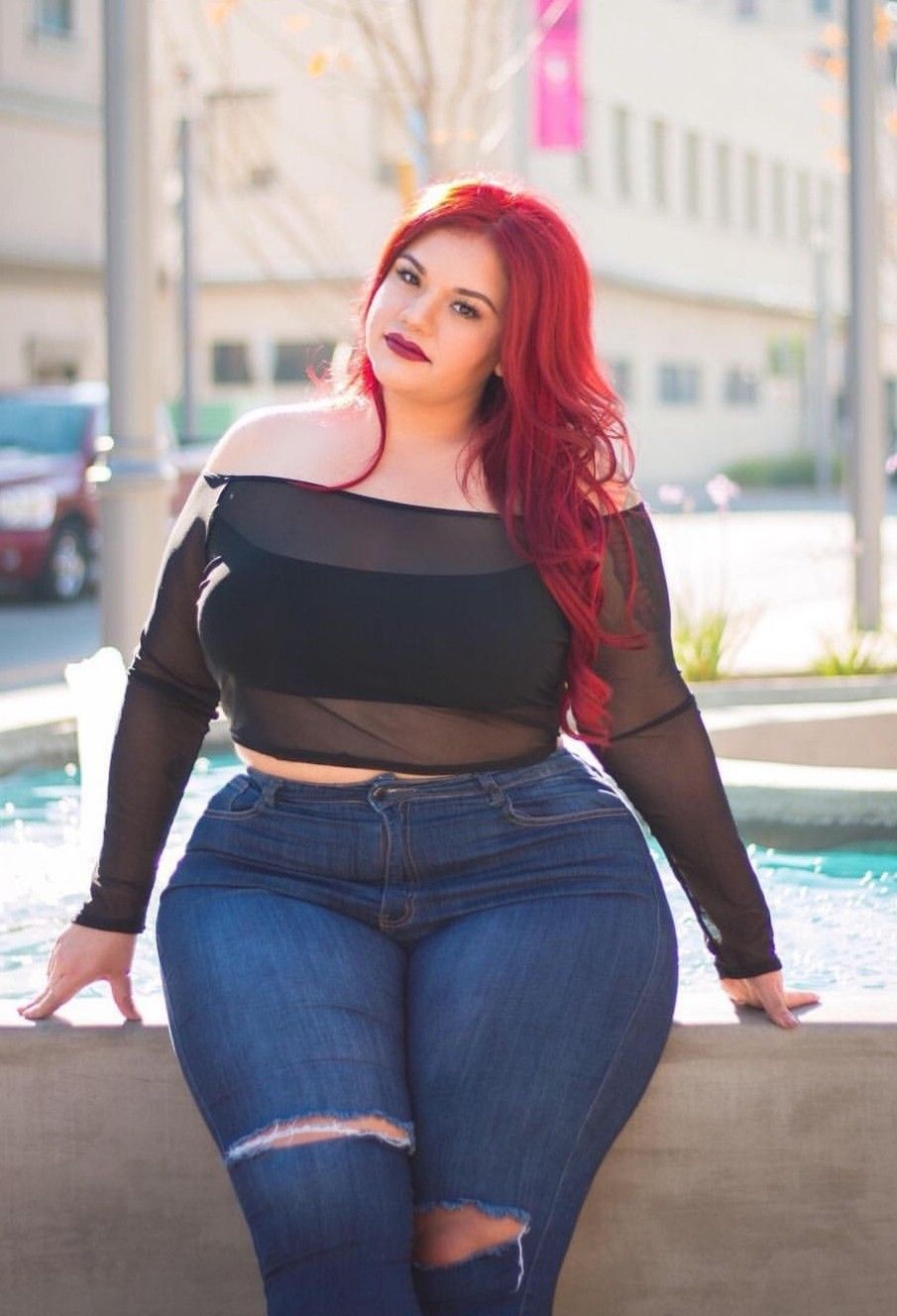 bbw curvy naked - white nude licking small tits