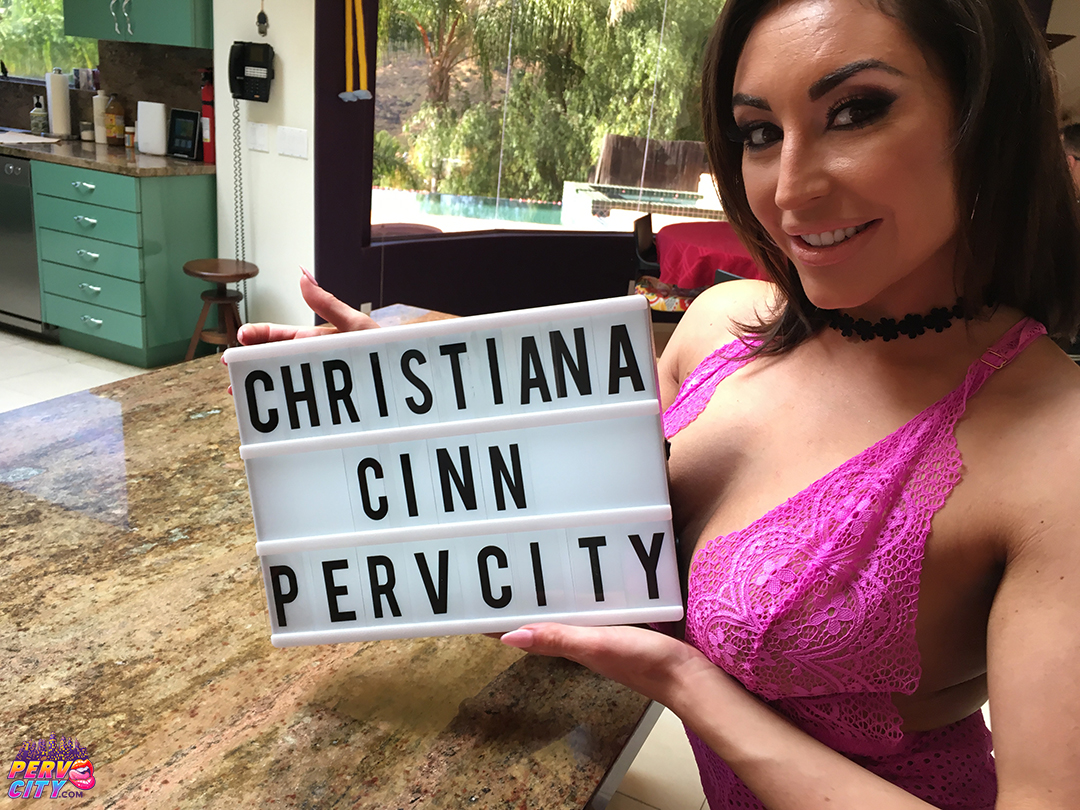 charmaine chau share hentei anal