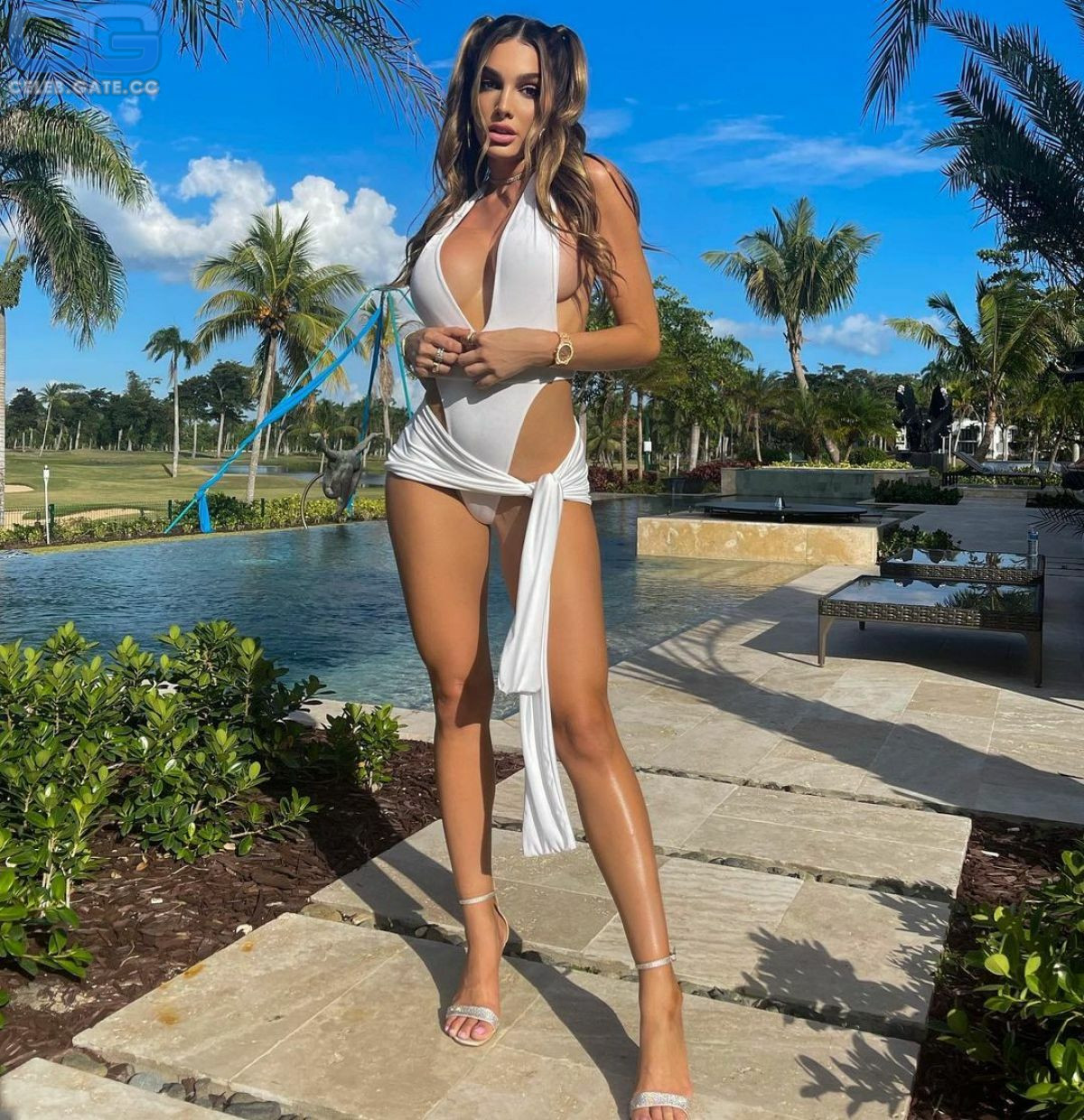 lyna perez leaked onlyfans - mirella dias dp lesbian punch fisting