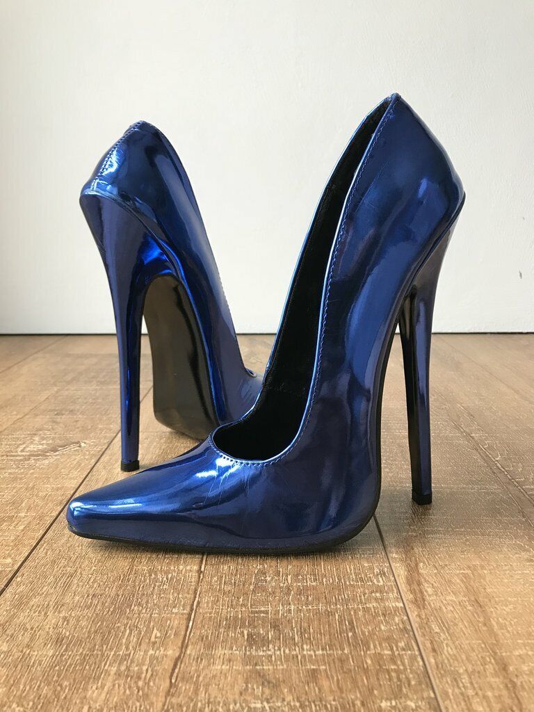 chris aber recommends Mature Heels