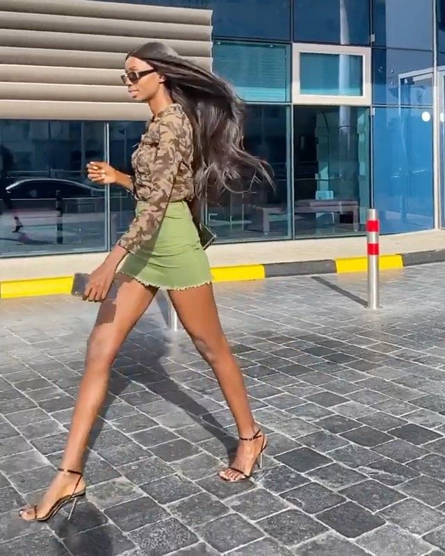 bei zhao recommends long legs heels pic