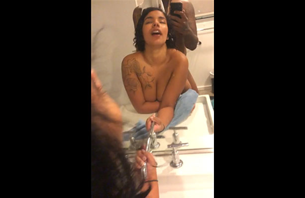 cumplay babes