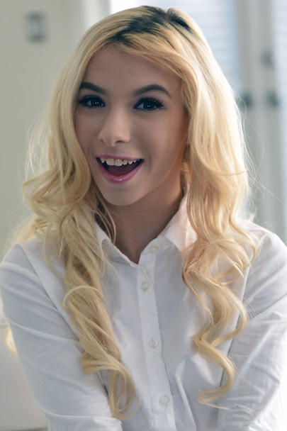 kenzie reeves little sister - lena plug video crossdresser dogging porn