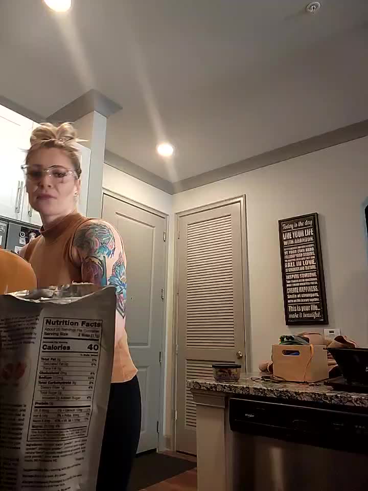 hollytattoo cam anal morefunforyou hollytattoo cam