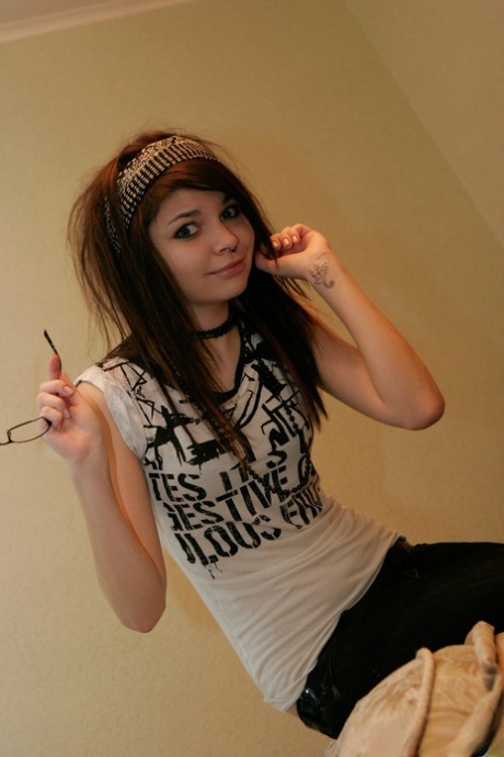 david m gross like naked emo babes photo bernadette rowe recommends tits are showing pic