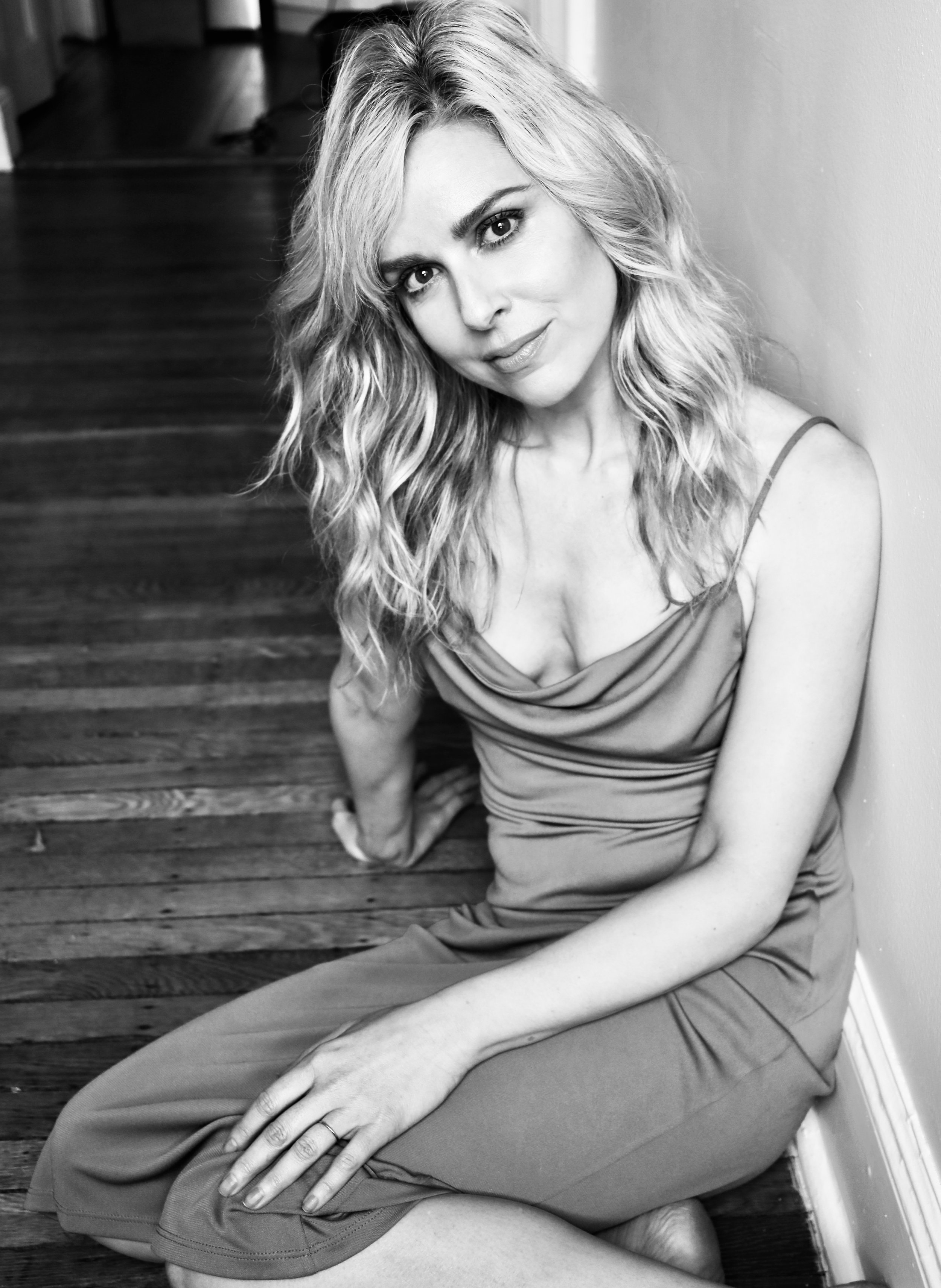 amanda knipper recommends Cara Buono Hot