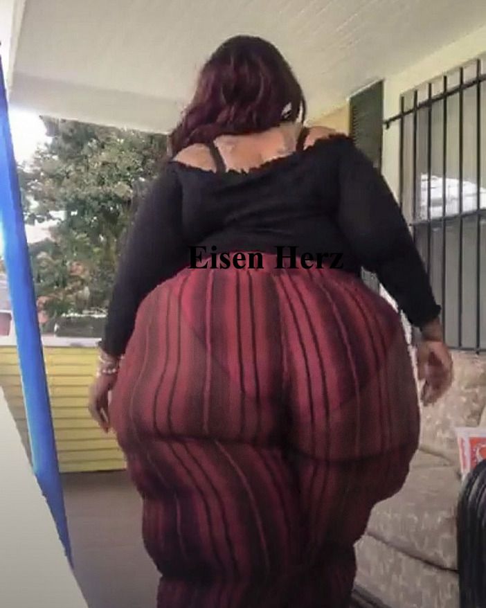 big black ass solo porn - lilylaness nude housewife cams