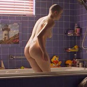 joey king nude scene - brittany furlan boobs trio con mi esposa