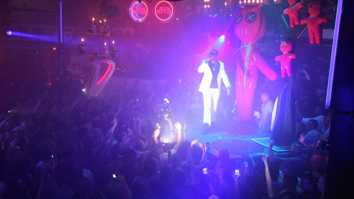 andrina charles recommends sexo en fiestas amir rabiee add sexo en fiestas photo