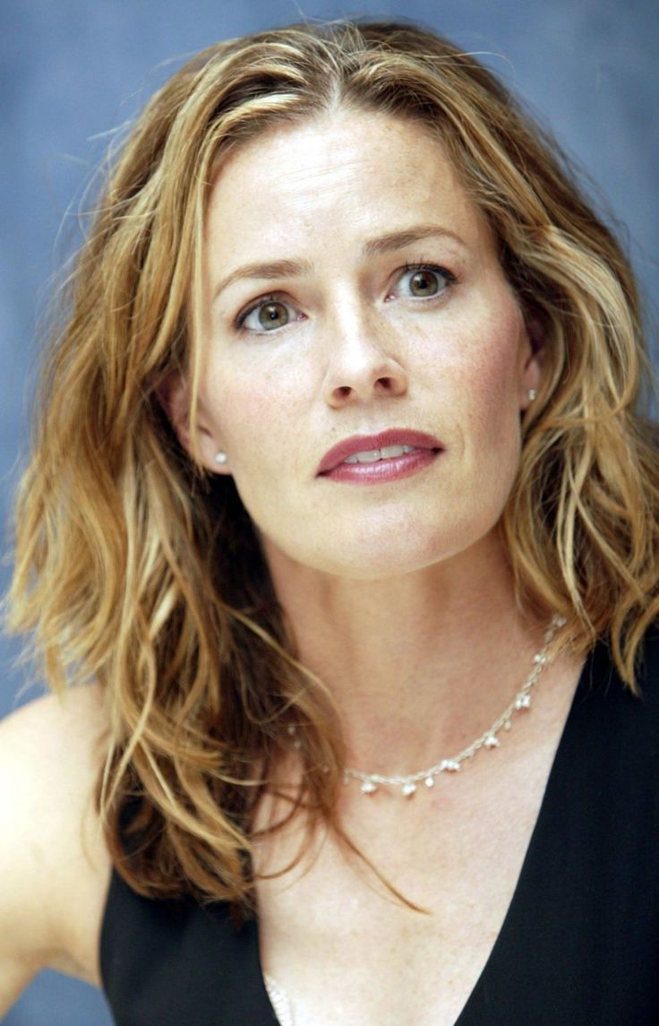 danielle thurber recommends Elisabeth Shue Breasts