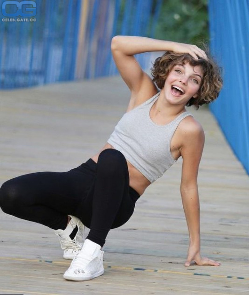 camren bicondova naked - pornstar little lupe xxx doble