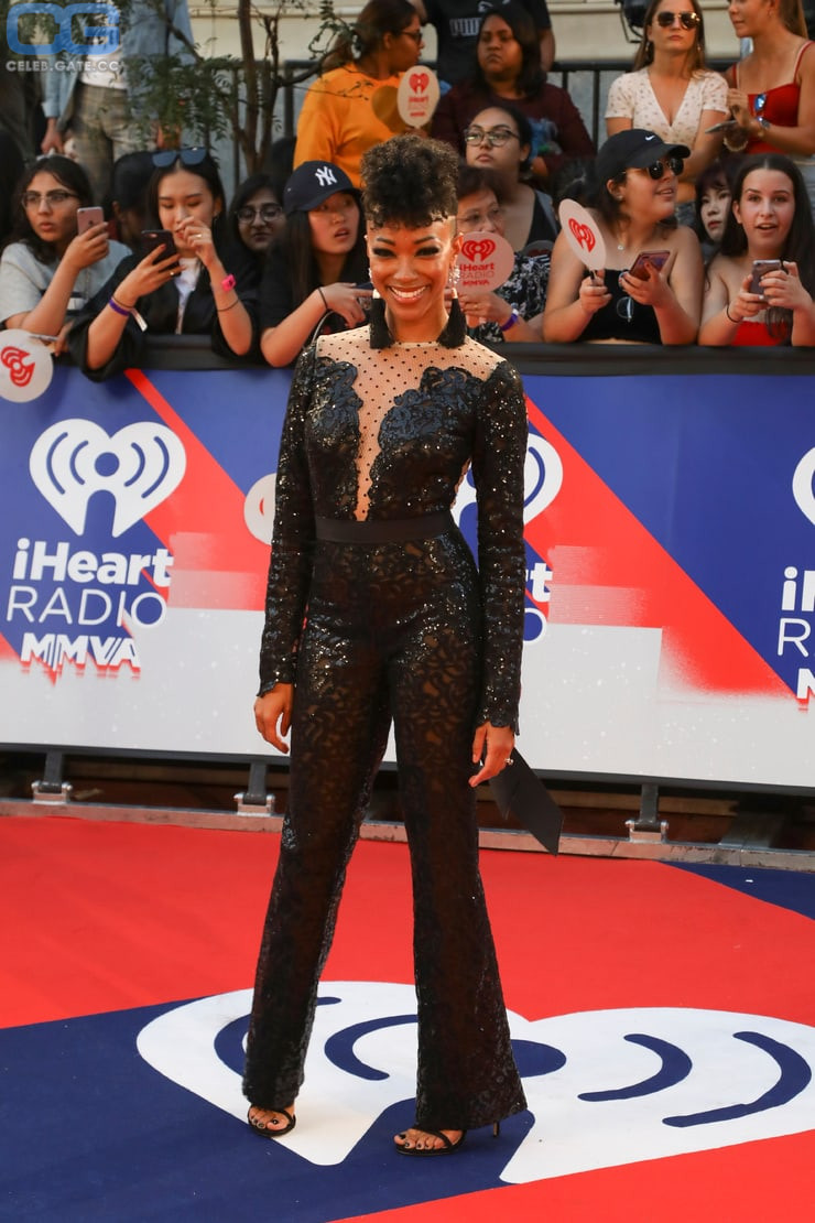 curtis rayford recommends Sonequa Martin Green Nude