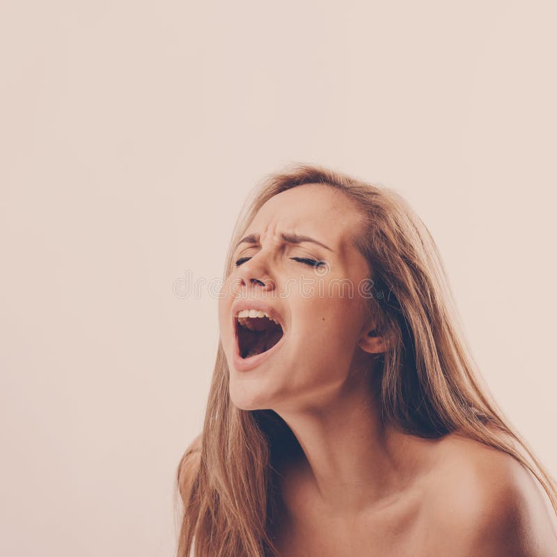 Best of nude waterfall daniel melchiorre share female orgasam face photos
