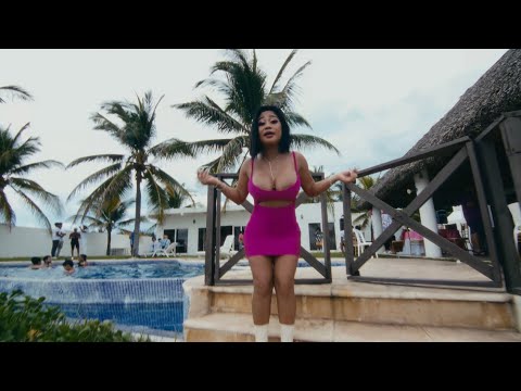 Best of brenda gerein's gallery hottest asian nude anna mccardle add photo esme la chapina pagina azul