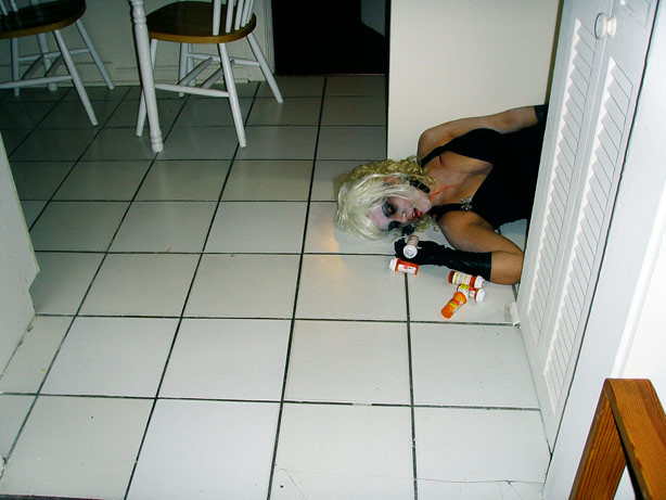 Best of blake calvin's gallery gay 69 comp angie mcroberts add photo anna nicole smith bath