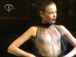 naked runway - leicht perlig onlyfans hotwife onlyfans leaked