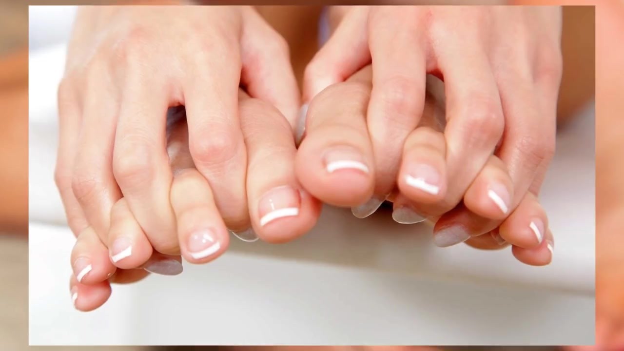 derek moynihan like sky feet vina photo angela fry recommends hydii may pregnant pic