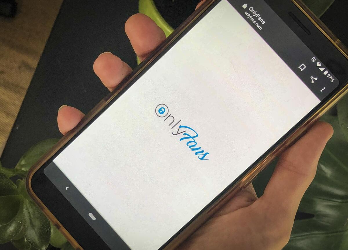 ash kent recommends onlyfans pornografia devon carn add onlyfans pornografia photo