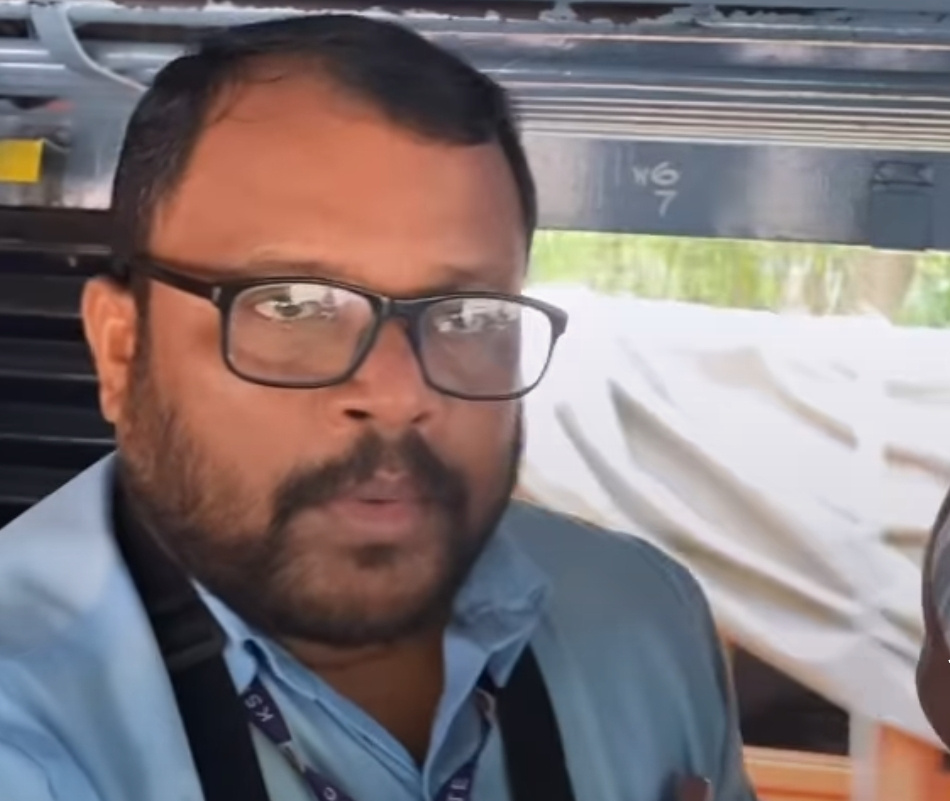 Best of electro bdsm david hardnett share wanking on a bus photos