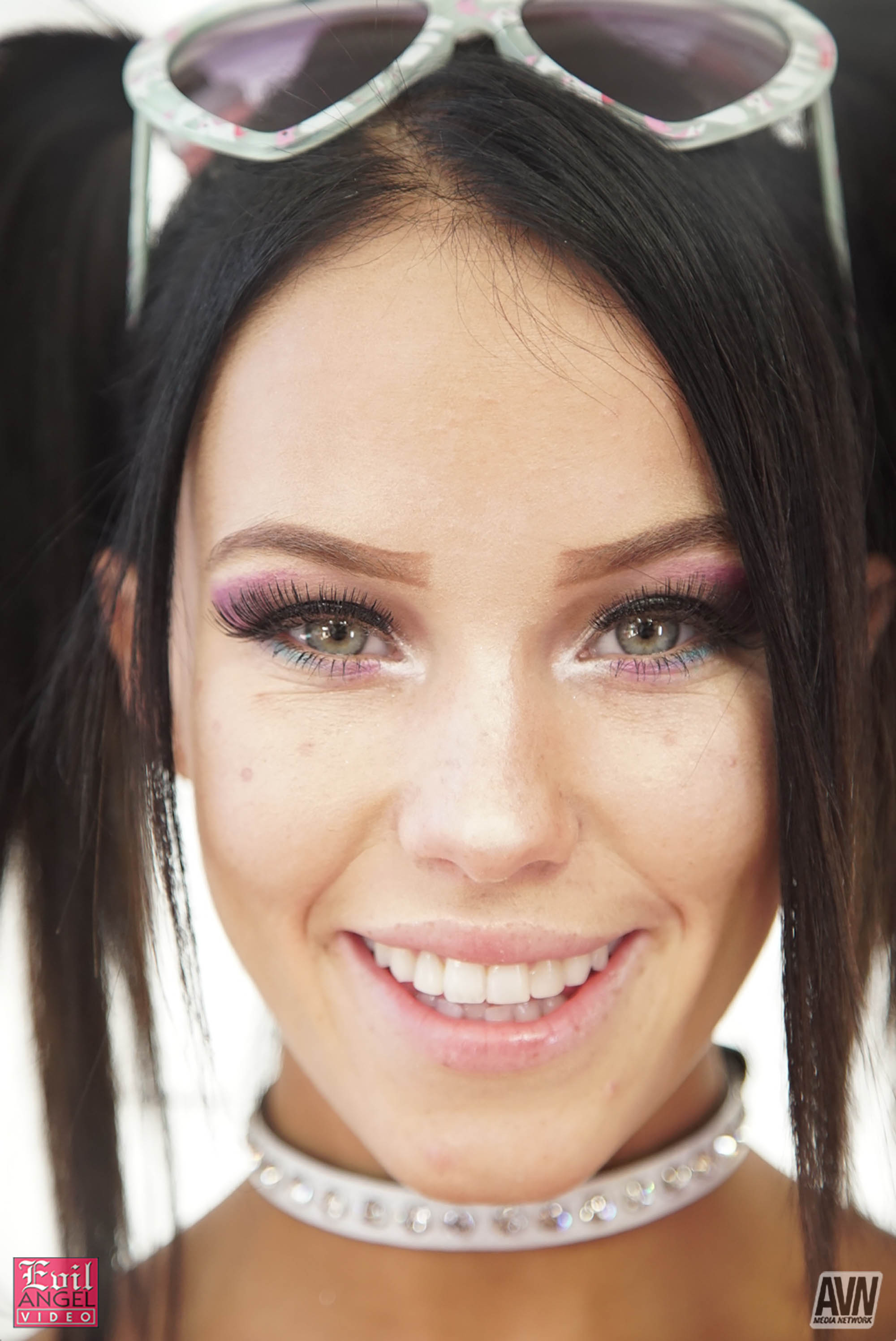andy diggs recommends Naomi swann pov