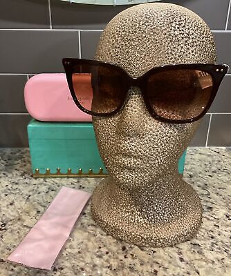 chris ostendorf recommends giana spade chuck loney add giana spade photo